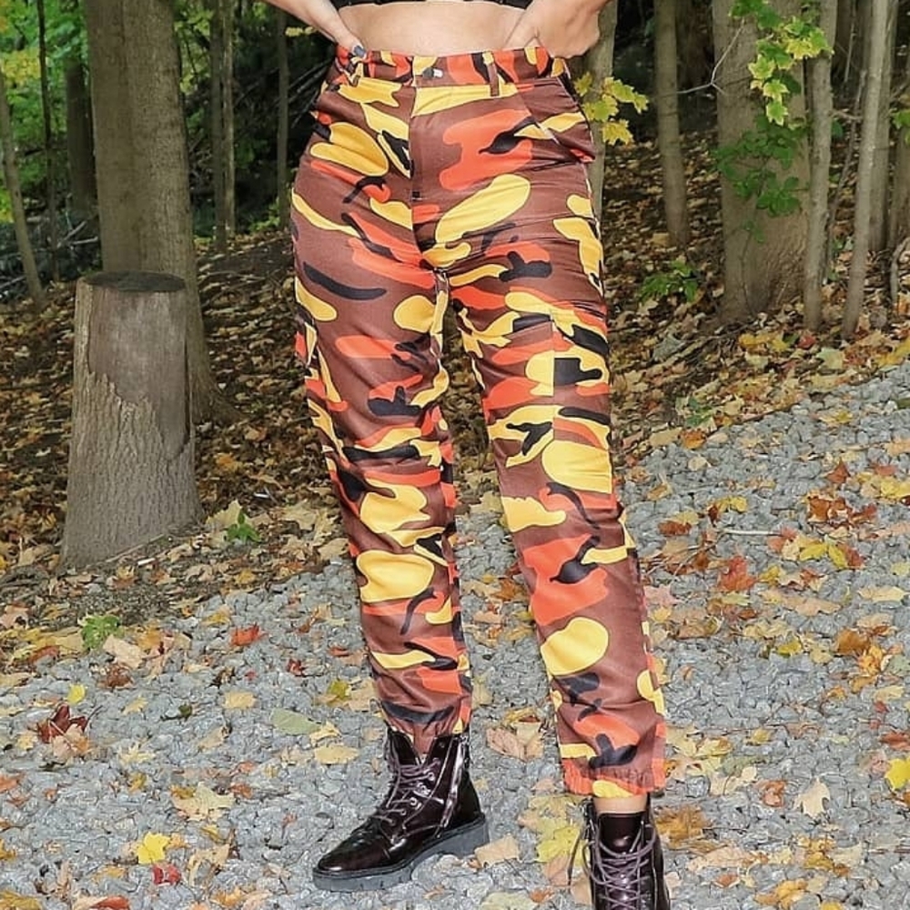 camo cargos